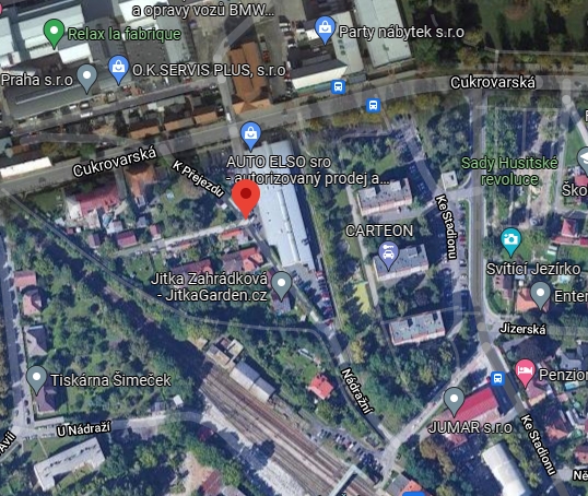 Silnice v ulici K Přejezdu