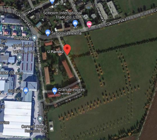 Silnice v lokalitě U P&aacute;rn&iacute;ků